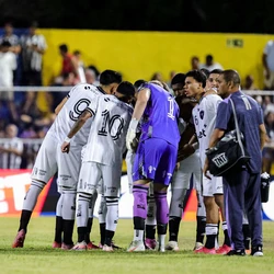 Alvinegro sobre virada em jogo do Campeonato Carioca