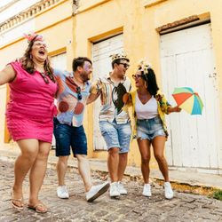 Com temperaturas que ultrapassam os 40 °C, médica explica como minimizar os efeitos durante os dias de festa