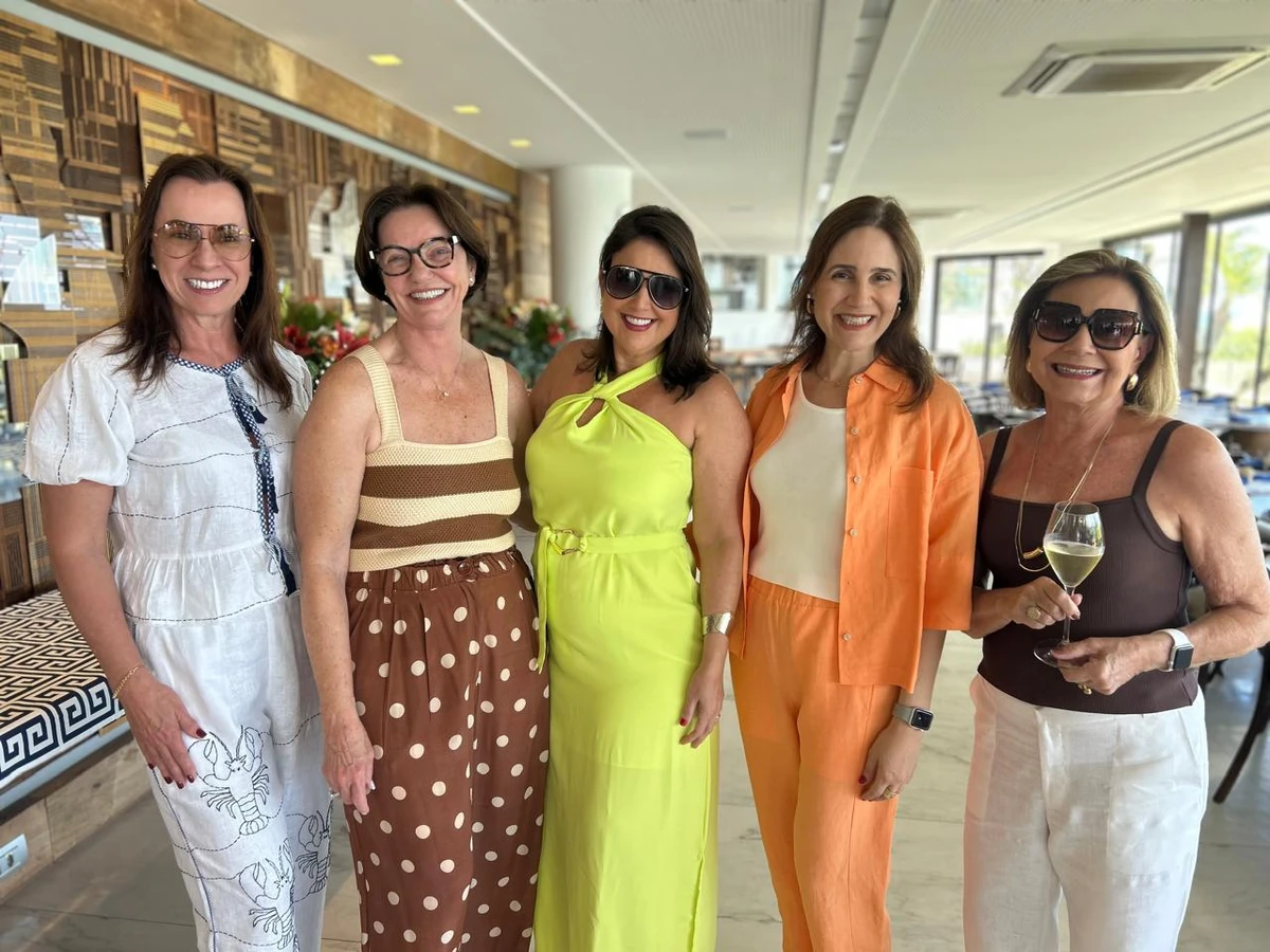 Luciana Almeida, Eulália Chieppe, Renata Rasseli, Marielle e Angela Nader