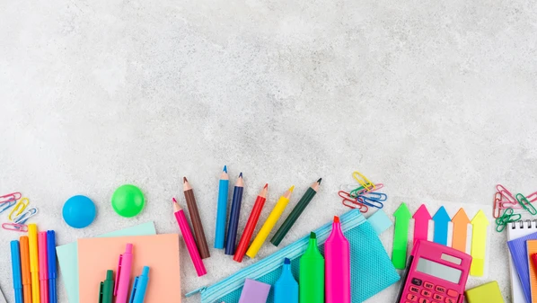 Confira algumas dicas para se organizar, escolher e conseguir baratear a lista de compras dos materiais escolares