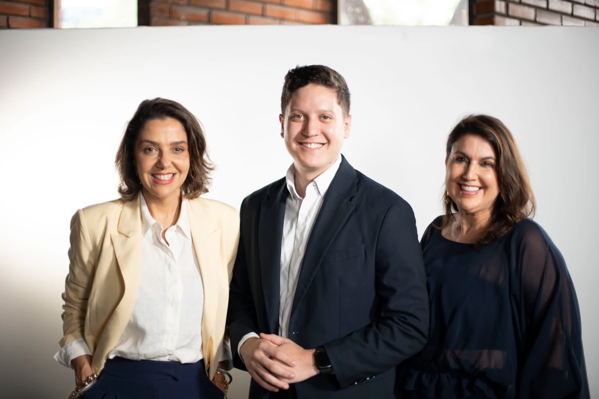 Trio da coluna Pelo Mercado: Mariana Perini, Douglas Motta, Renata Rasseli