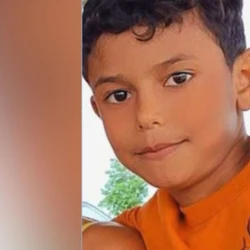 Familiares e amigos se despediram de Otávio Vieira Amaral, de 10 anos, nesta quinta-feira (22)