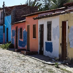 A expulsão dos moradores ocorreu em setembro de 2025 em meio a uma disputa do Comando Vermelho e do TCP (Terceiro Comando Puro), ambas facções com origem no Rio de Janeiro