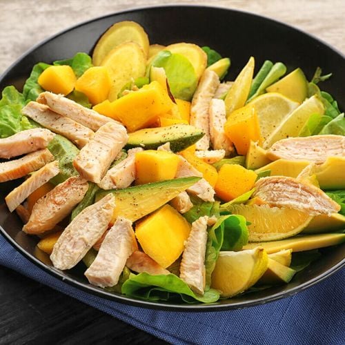 Imagem - 10 saladas proteicas para aumentar a massa muscular