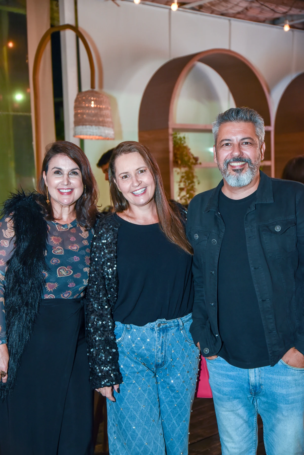 Renata Rasseli, Adriana Jenner e Bruno Araújo