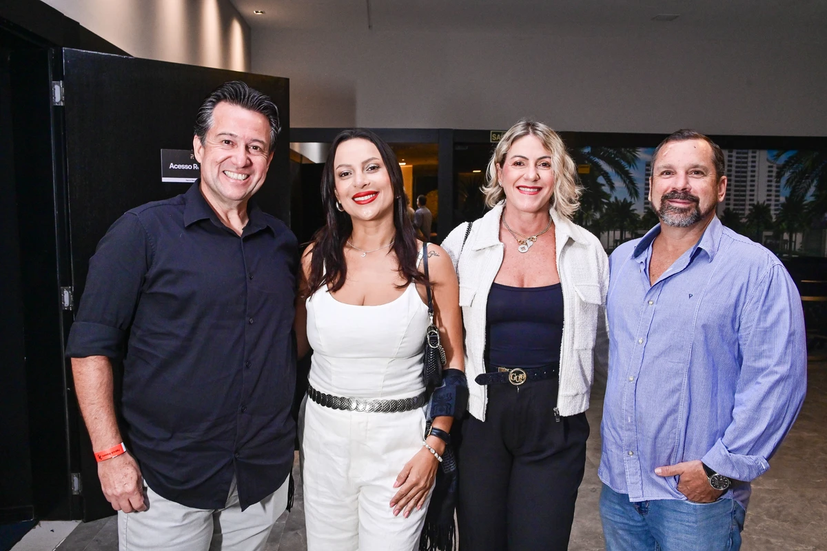Roberto Amorim, Alessandra Nascimento, Cintia Dias e Claudio Matos