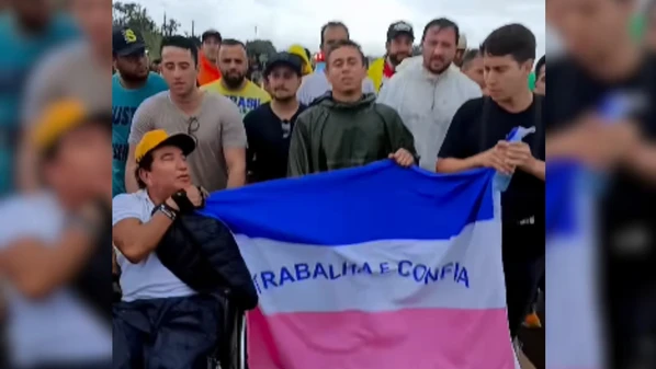 Movimento pela anistia do ex-presidente Jair Bolsonaro e de outros presos na trama golpista ganhou adeptos nos últimos dias e tem mobilizado a direita nas redes sociais