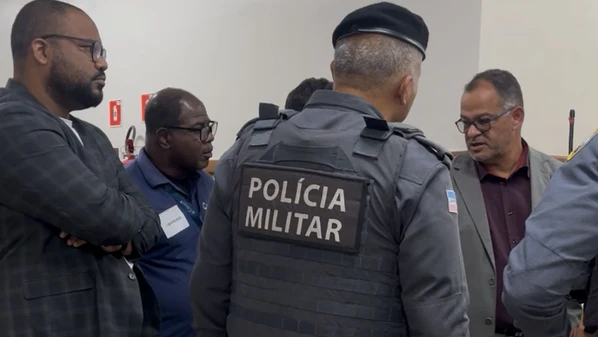 Fiscais do conselho tentavam apurar denúncias de trabalhadores da unidade, nesta sexta-feira (23), mas ação foi impedida e a Polícia Militar acabou acionada