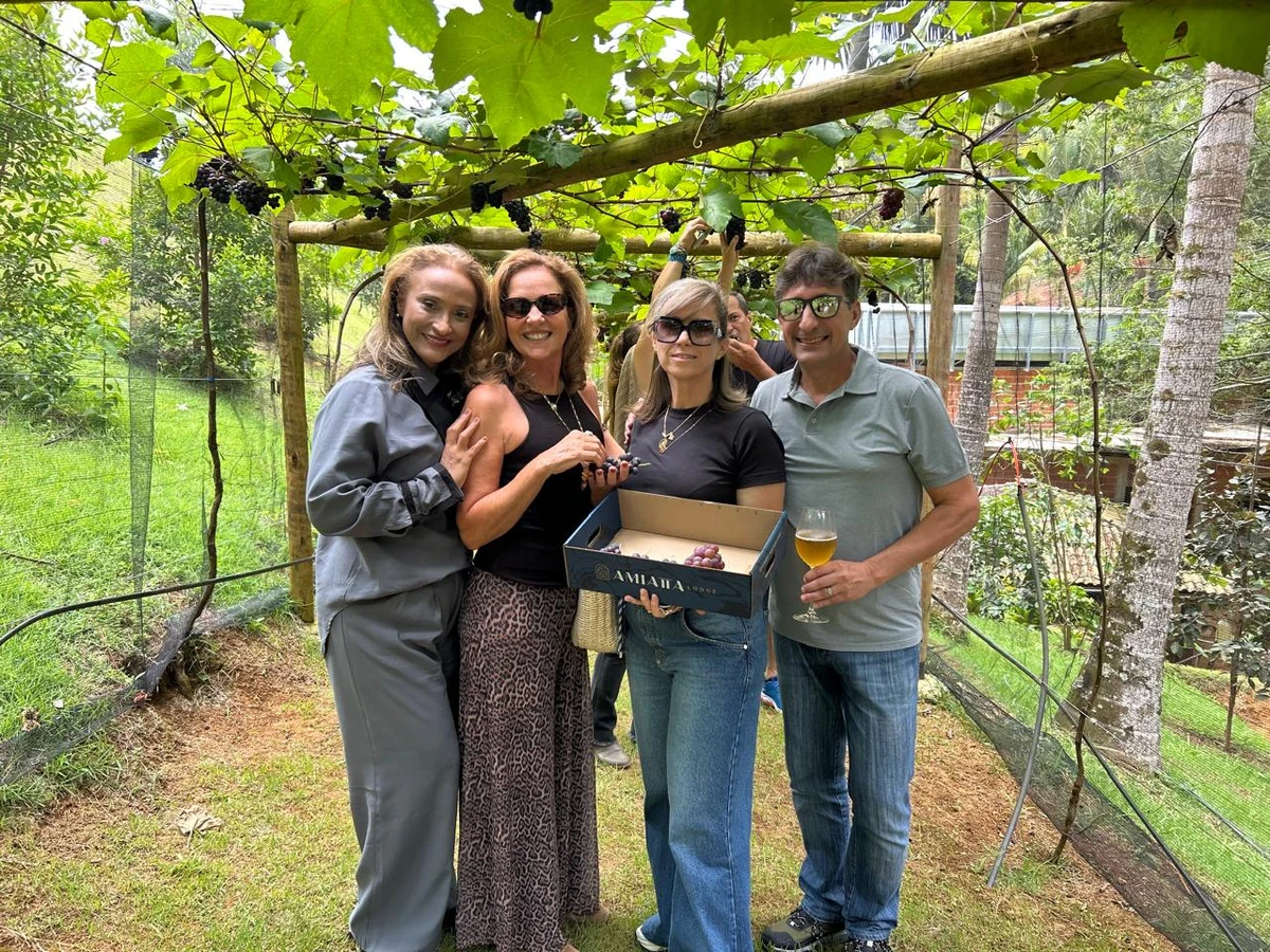 Marcela Victorino, Monika Serrão, Renata Gomes, Fabrício Prata