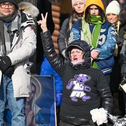 Governador de Minnesota disse que o segundo tiroteio fatal na cidade neste mês representa um “ponto de inflexão”, à medida que os protestos em reação à morte de Alex Pretti se espalham pelo país.