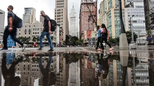 O aviso do Inmet abrange mais da metade do Estado e se estende durante toda a sexta-feira (30)