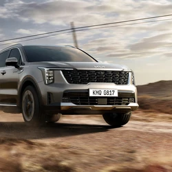 Com lote inicial em condições promocionais, utilitário sul-coreano traz design renovado e motor 2.2 turbodiesel de 194 cv