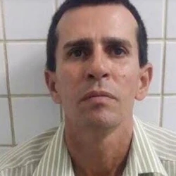 Vítima foi surpreendida enquanto estava a caminho do trabalho durante a madrugada desta quarta-feira (28)