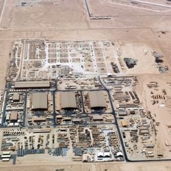 Imagens de satélite mostram um aumento constante e significativo do poderio militar americano na região. Quais seriam os planos de Donald Trump para Teerã?