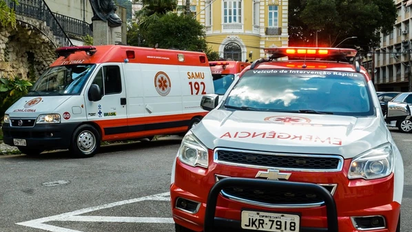 Sistema de saúde acaba sendo pressionado por atendimentos complexos nos hospitais