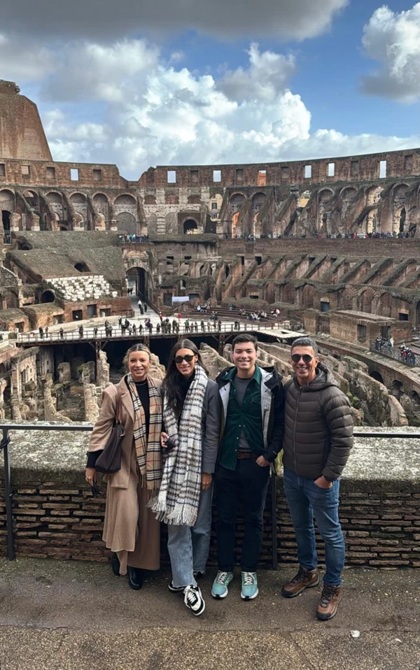 Patricia, Victoria, Bernardo e Léo de Castro
