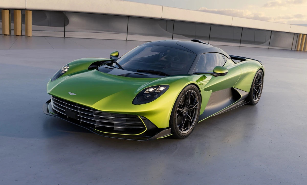  Aston Martin Valhalla no Brasil