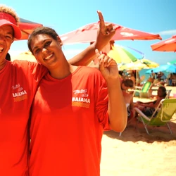 Figura tradicional da Praia da Costa conquistou o público com carisma, bom humor e atitudes que vão além da venda. Veja ranking dos finalistas