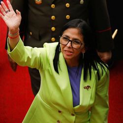 Para Ernesto Samper, a aproximação comercial entre China e América Latina é uma das grandes motivações para as ações de Trump na Venezuela e outros países.