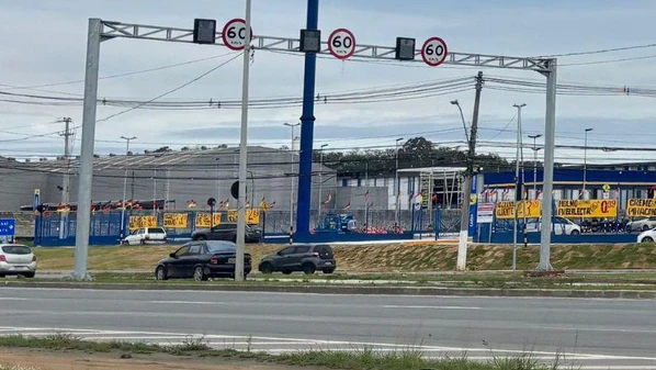 Ação tem como objetivo prevenir acidentes e aumentar a segurança viária, segundo a prefeitura