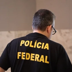 Segundo a Polícia Federal, o homem era procurado desde maio de 2016, ano em que o fato ocorreu