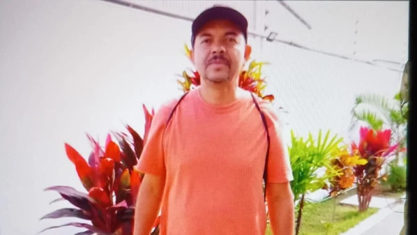 Vítima morava na região havia 30 anos e foi identificada como Alexsandro Gomes da Silva, de 51 anos