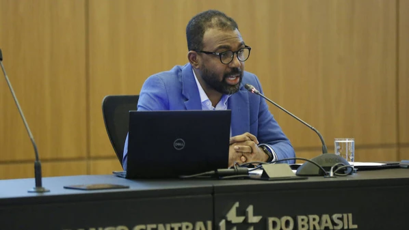 Em depoimento, Ailton de Aquino sinalizou que isso seria anormal para um banco de médio porte; vídeos das oitivas foram tornados públicos por decisão do ministro Dias Toffoli, do STF