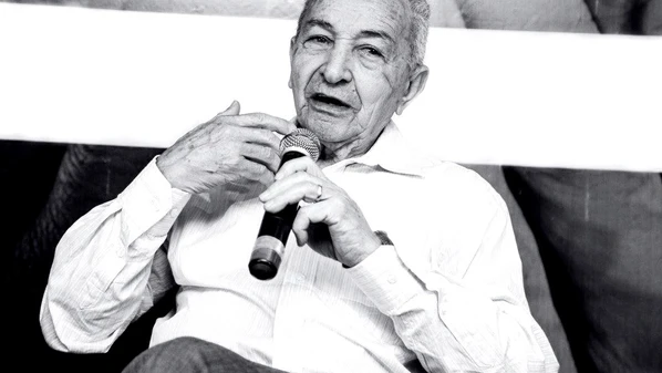 Ele foi professor da Emescam, diretor-chefe do Departamento Médico-Legal (DML) e médico-psiquiatra por mais de 50 anos