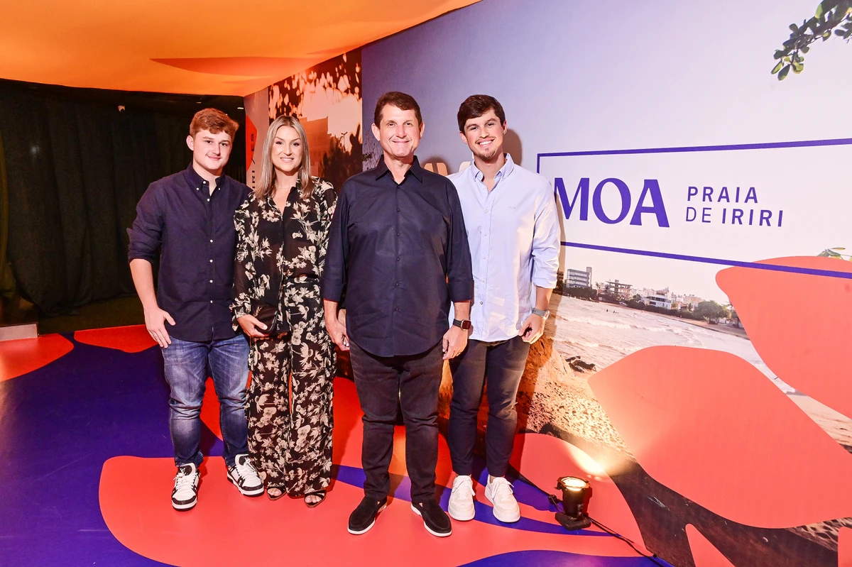 Davi, Andressa Nunes, José Luiz Nunes, e Júnior 