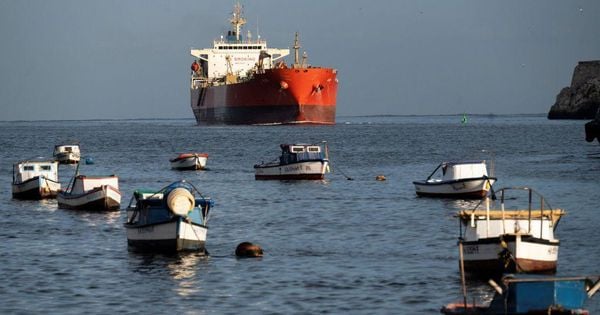 A ameaça de Trump de impor tarifas aos países que enviam petróleo para Cuba pode desencadear uma crise humanitária sem precedentes na ilha.