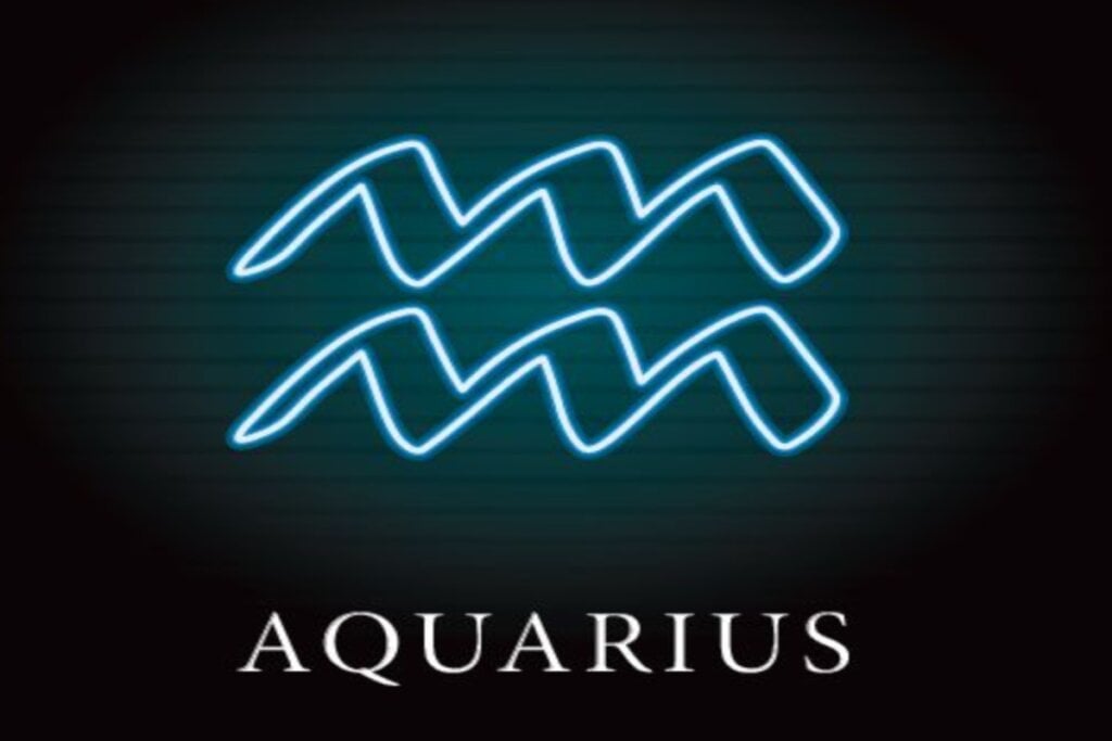 O dia do aquariano será marcado por aprendizado, planejamento e pequenos passos que construirão algo sólido (Imagem: Drug Naroda | Shutterstock)