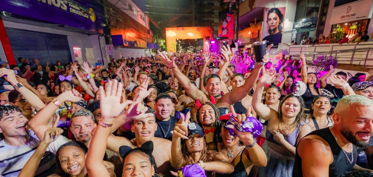 Acompanhe a programação com o secretário municipal de Turismo, Fernando Otávio Campos Silva