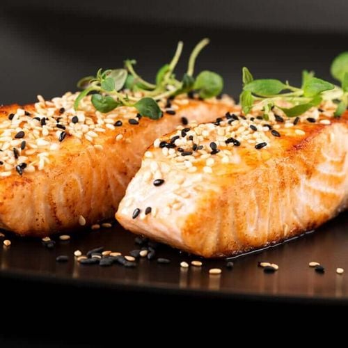 Imagem - Almoço de domingo: 7 receitas práticas com salmão