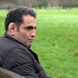 Justiça britânica deu direito de uma indenização ao equivalente a R$ 21,5 milhões ao humorista Ghanem al-Masarir, mas não está claro se a decisão será cumprida pela Arábia Saudita.