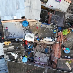 Uma adolescente de 14 anos foi encaminhada ao Hospital Municipal Salgado Filho, no Méier, as demais receberam atendimento no local