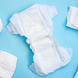 Especialista ensina como acolher a criança e tornar o processo de voltar ao banheiro mais seguro e natural