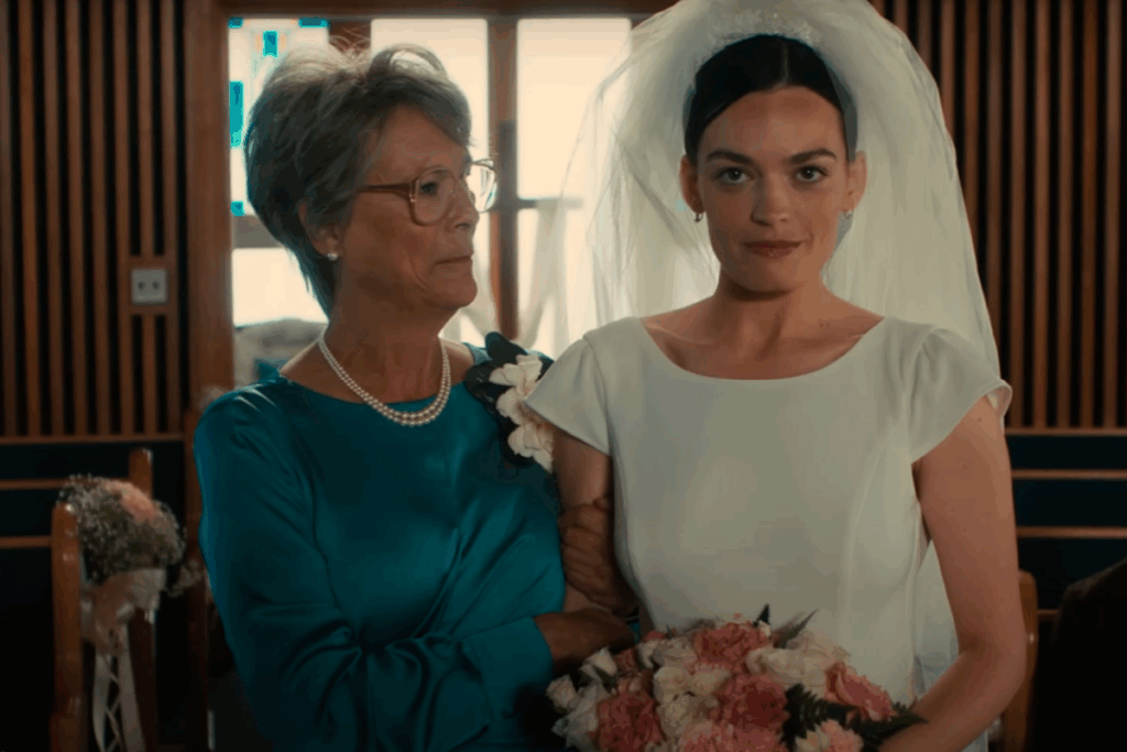 “Imperfeitamente Perfeita” segue a jovem política Ella McCay em uma história sobre reconhecer o amor e construir um senso de família (Imagem: Reprodução digital | Disney Pictures)