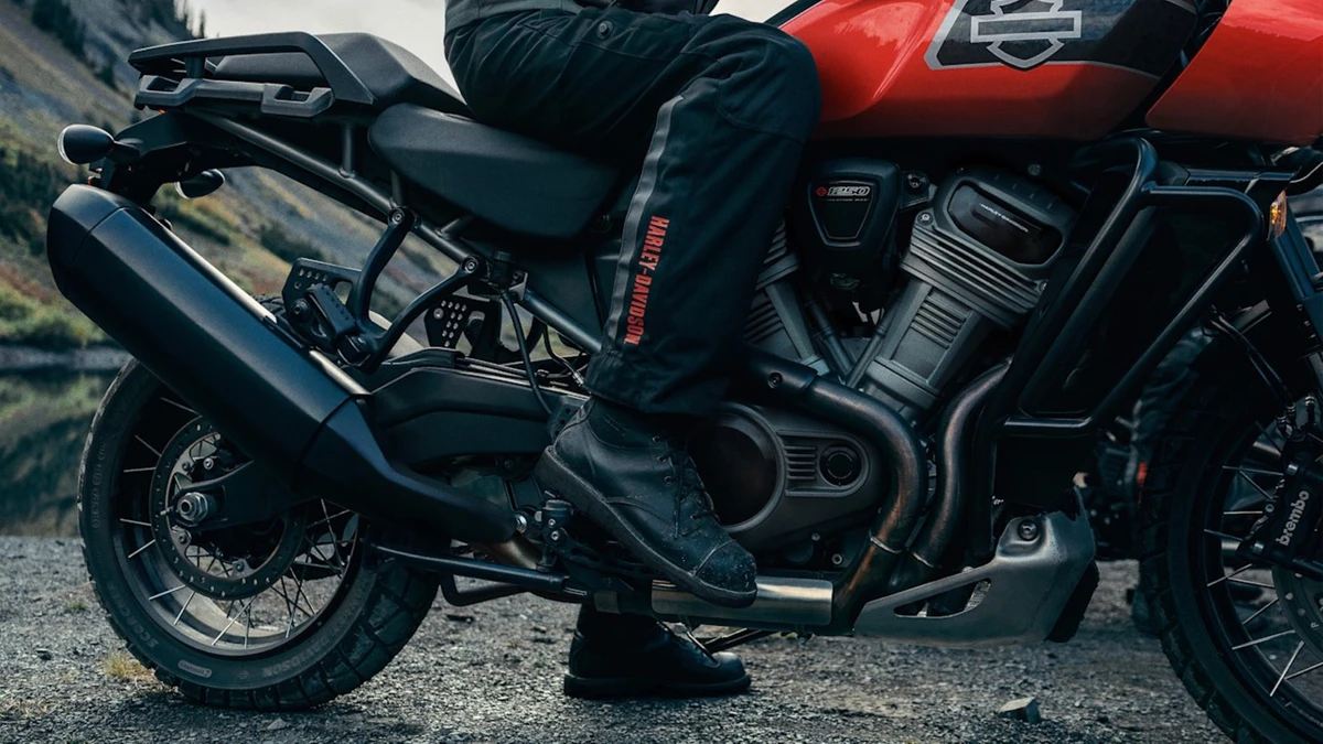 Harley-Davidson Pan America 1250 Limited 2026 por Divulgação