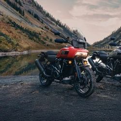 Com o lançamento do modelo, a tradicional marca norte-americana entrou no segmento

Adventure, sem perder as características de boa estradeira