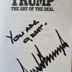 Após meses de uma relação conflituosa, presidentes dos EUA e Colômbia tiveram um encontro cordial, em que discutiram o combate ao tráfico de drogas e situação da Venezuela.