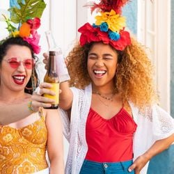 Veja como o cuidado com a alimentação é essencial para aproveitar a folia sem desconfortos 