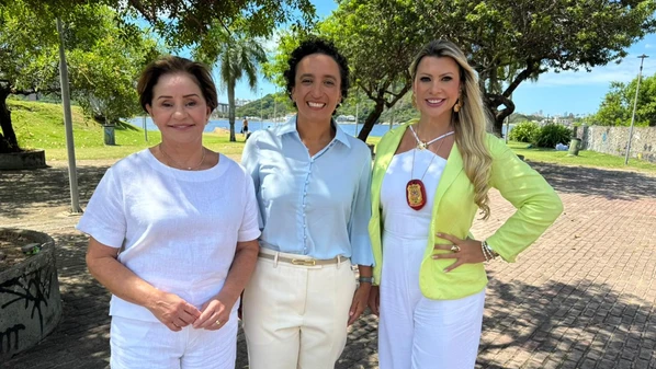 São elas: Erica Neves, presidente da OAB-ES; Janete Vargas Simões, primeira mulher à frente do Tribunal de Justiça capixaba; e Cláudia Dematté, delegada-chefe da Divisão Especializada de Atendimento à Mulher