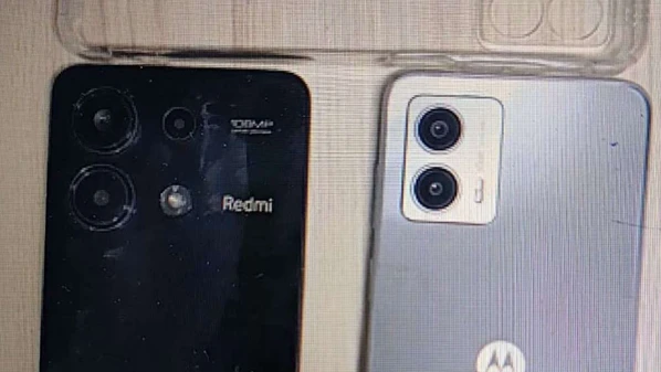 Os dois suspeitos, de 19 e 29 anos, chegaram a usar uma arma falsa no momento do crime