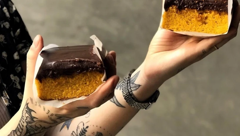 Bolo de cenoura da cafeteria Fuscafé