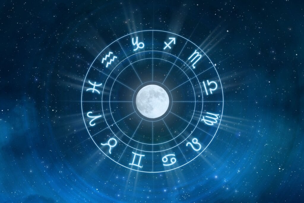 O Mapa Astral de Ana Paula Renault revela que ela carrega o peso da responsabilidade e da autoexigência (Imagem: pixelparticle | Shutterstock)