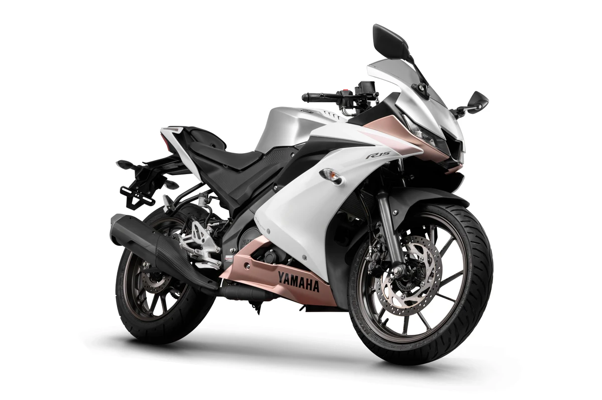 Yamaha R15 ABS 202