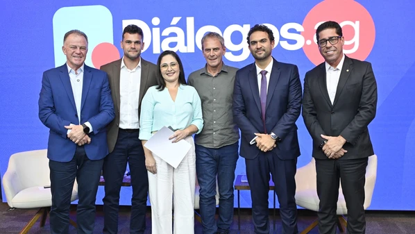 O autor do livro "Brasil no Espelho" abriu a série Debates.AG, nesta quarta-feira (04), na sede da Rede, em Vitória