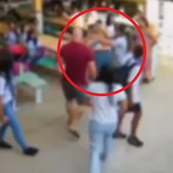 Agressão ocorreu na manhã de sexta-feira (6) em uma escola municipal; menor e vítima foram levadas para unidades de saúde