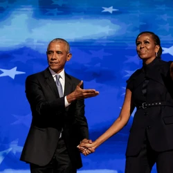 Casa Branca disse inicialmente que post é "meme de internet", mas depois afirmou que vídeo foi compartilhado por engano