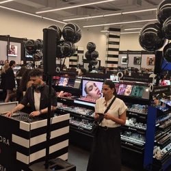 Presente na inauguração da Sephora na Capital, diretor da marca projeta que o sucesso da nova unidade vai validar crescimento